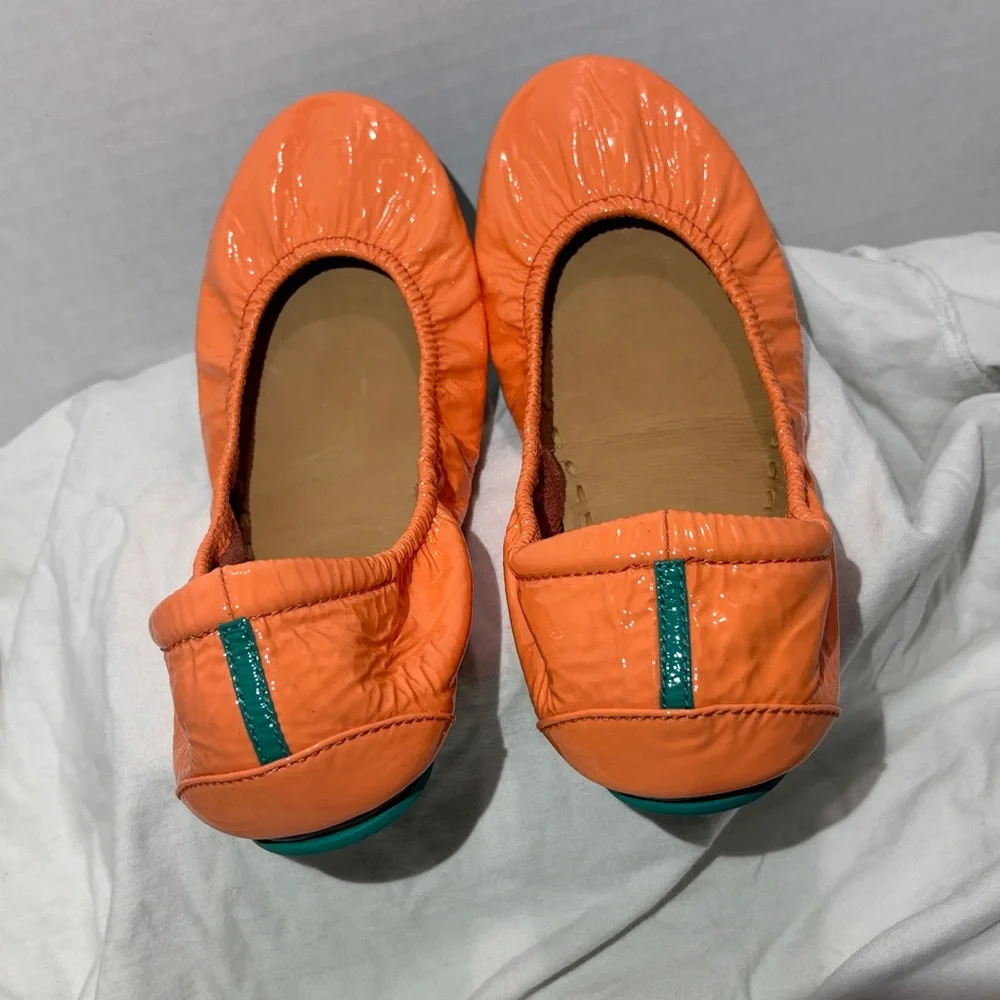 Tieks coral Ballet Flats size 9 - Picture 2 of 9